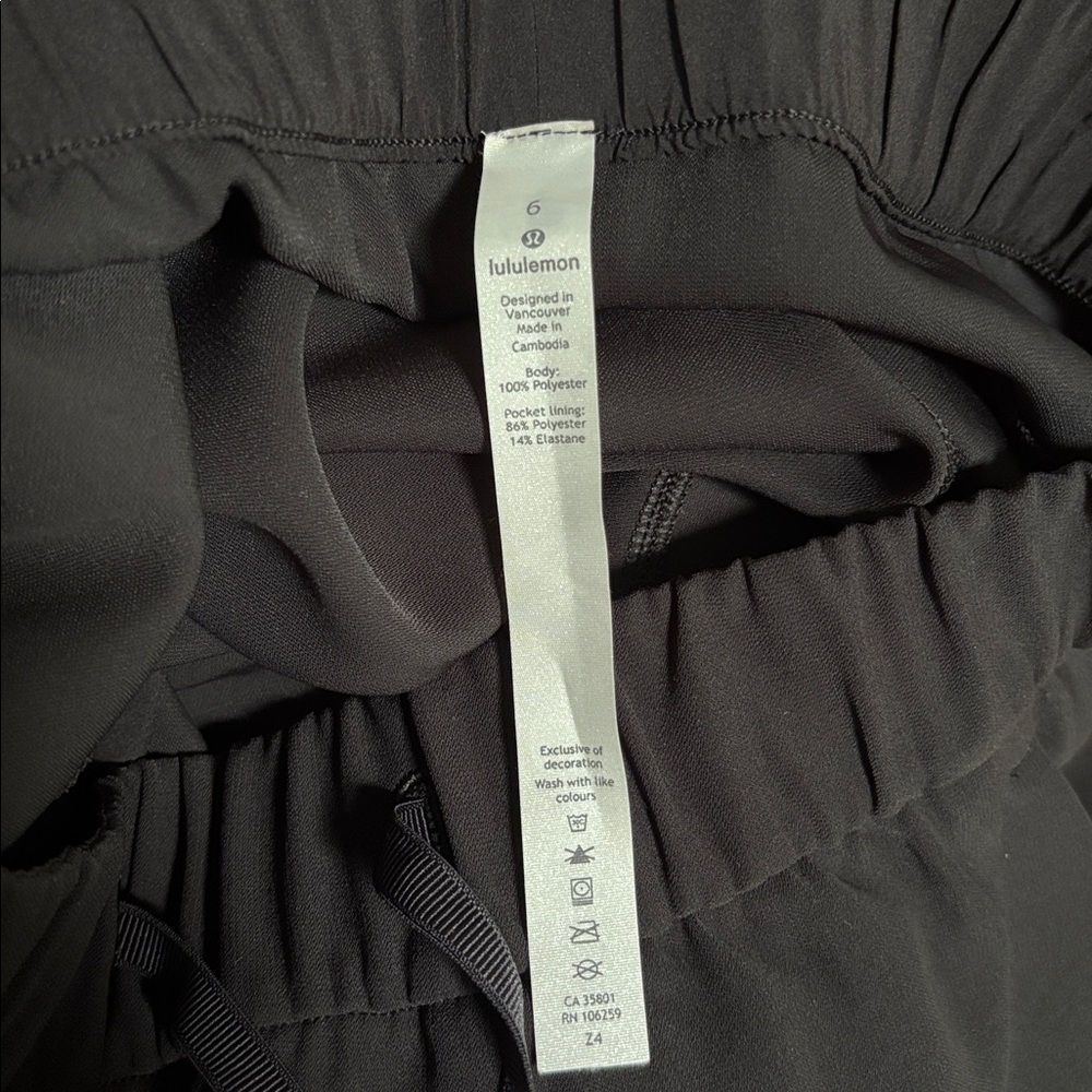 Lululemon On The Fly Pant Black Woven 27” Inseam - Picture 4 of 5